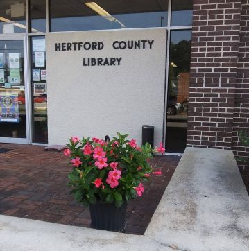 Hertford County Public Library Logo